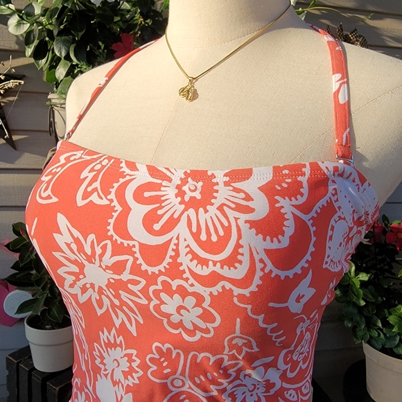BEACH HOUSE ♡ Gorgeous Coral 'n White Strap(Less) Tie Back Adj Swimsuit 12 - Picture 14 of 17